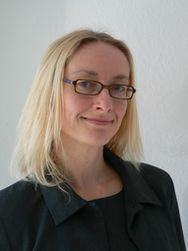 Christine Müller, Finanzanlagenfachfrau
